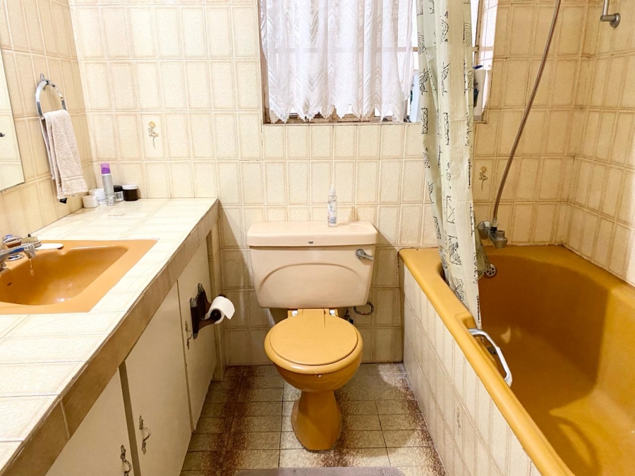 7 Bedroom Property for Sale in Zandfontein A H North West